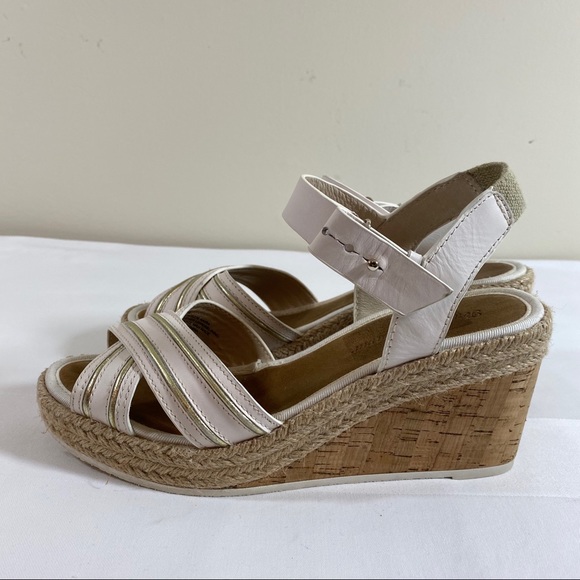 Tommy Bahama Women’s 8 Naira wedge sandals White. - Picture 2 of 8